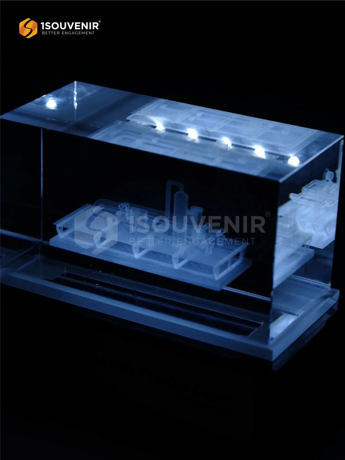 Plakat Kristal Cendera Mata dari PT Bumi Siak Pusako Zapin DETAIL-PKR354 Plakat Kristal PT Bumi Siak Pusako Zapin