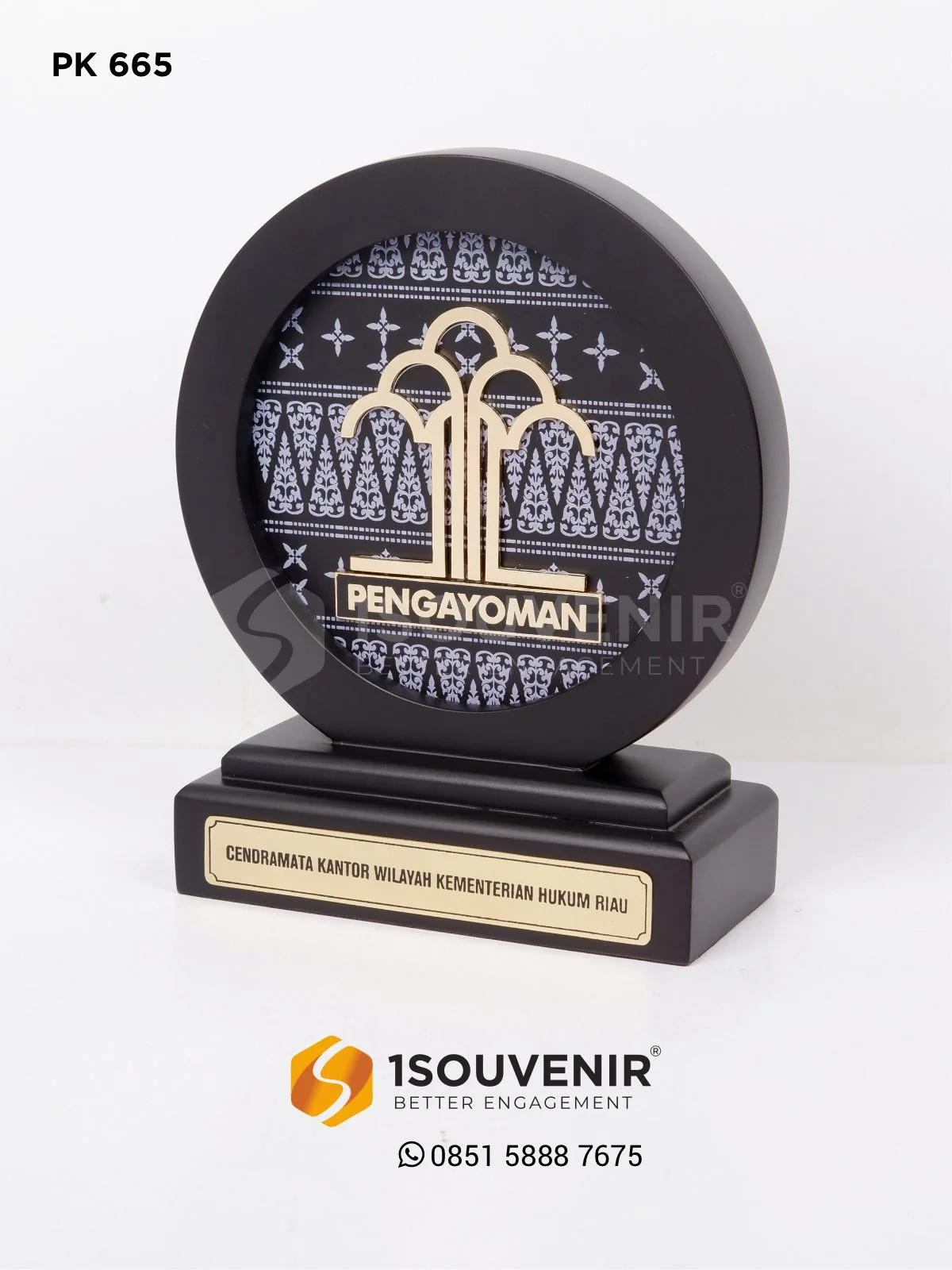 PK665 Plakat Kayu Bulat Kanwil Kemenhum Riau