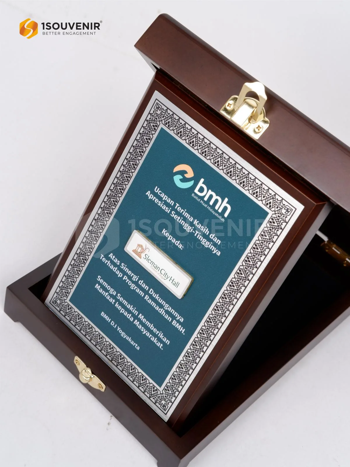 DETAIL-PK688 Plakat Kayu Program Ramadhan BMH