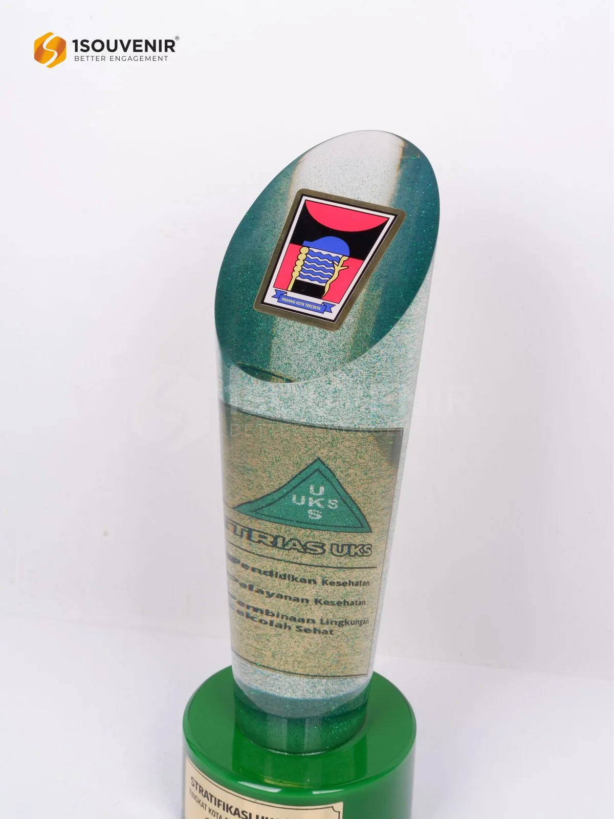 Piala Penghargaan Stratifikasi UKS/M Tingkat Kota Padang tahun 2025 DETAIL-PP368 Piala Penghargaan Stratifikasi UKS