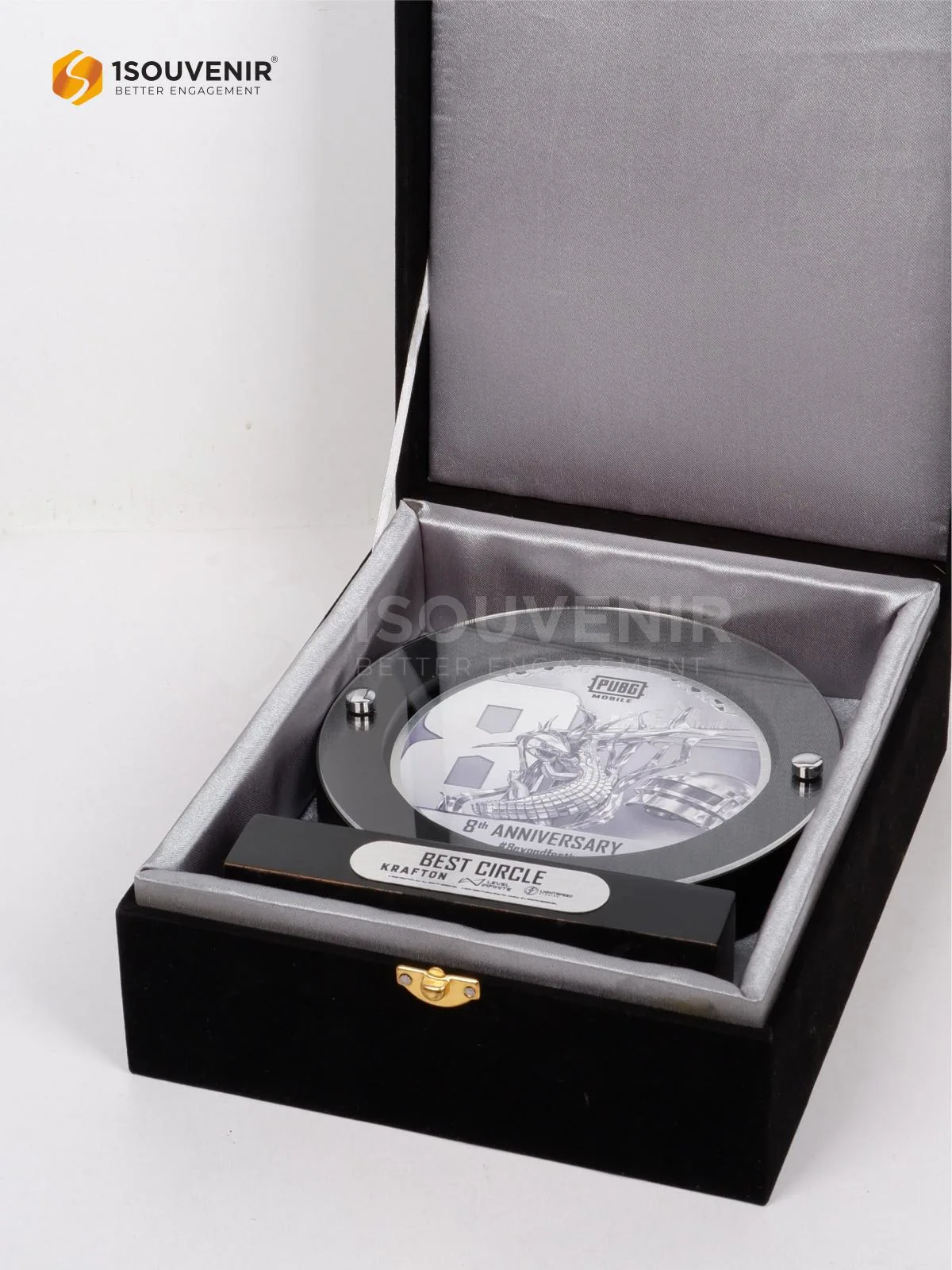 Plakat Kayu Bulat 8th Anniversary Krafton Beyond Festive Apresiasi Best Circle DETAIL2-PK690 Plakat Kayu Bulat Anniversary Krafton