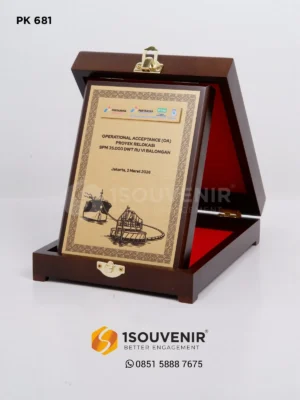 Plakat Kayu Kenang-kenangan Op...