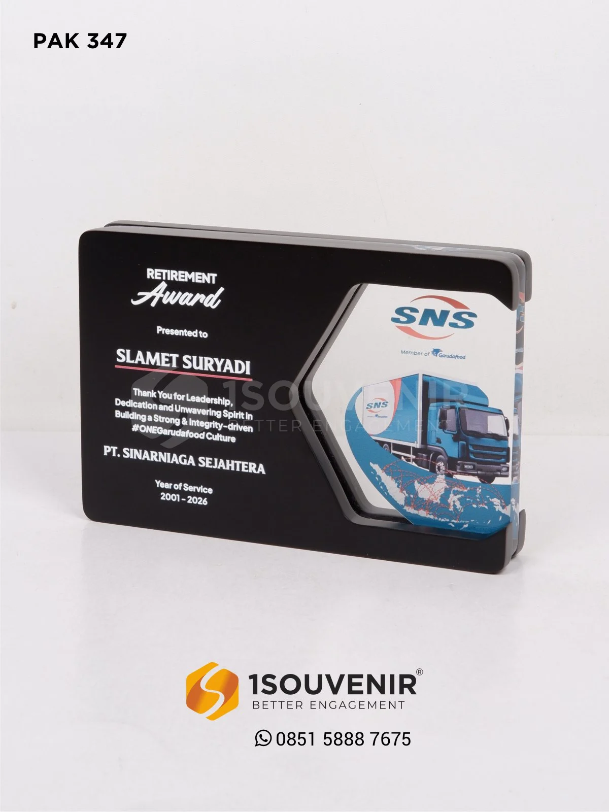Plakat Kayu Akrilik Kenang-kenangan Masa Purna Tugas dari PT Sinarniaga Sejahtera PKY348 Plakat Kayu Akrilik PT Sinarniaga Sejahtera