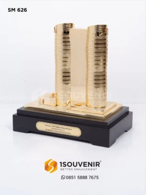 Miniatur Gedung Dr. K.R.T. Radjiman…