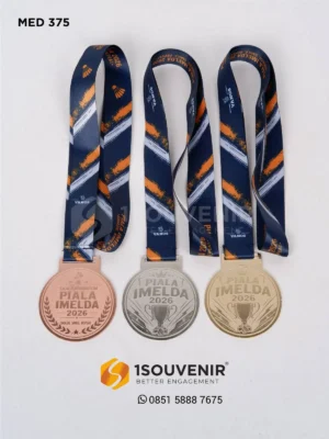 Medali Logam Penghargaan Liga Badmi…