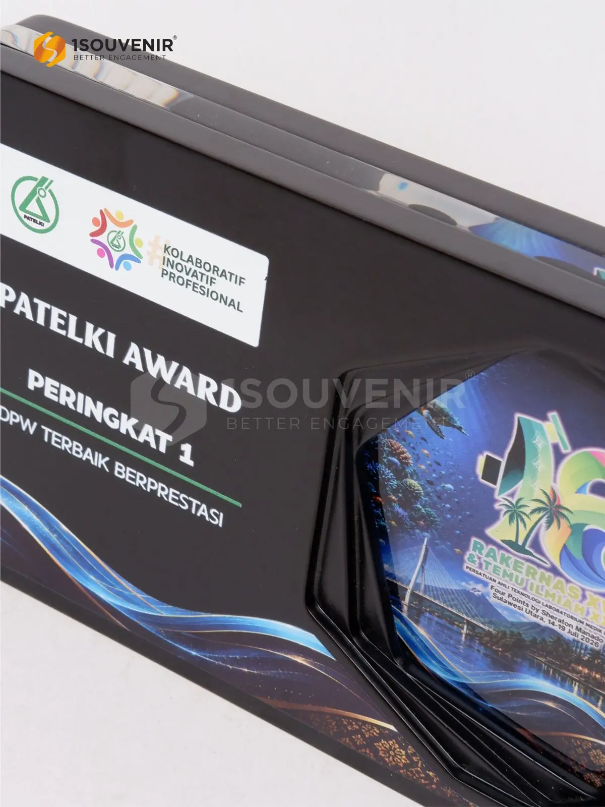Plakat Kayu Akrilik Penghargaan Patelki Award Peringkat 1 DPW Terbaik Berprestasi DETAIL-PAK372 Plakat Kayu Akrilik Patelki Award
