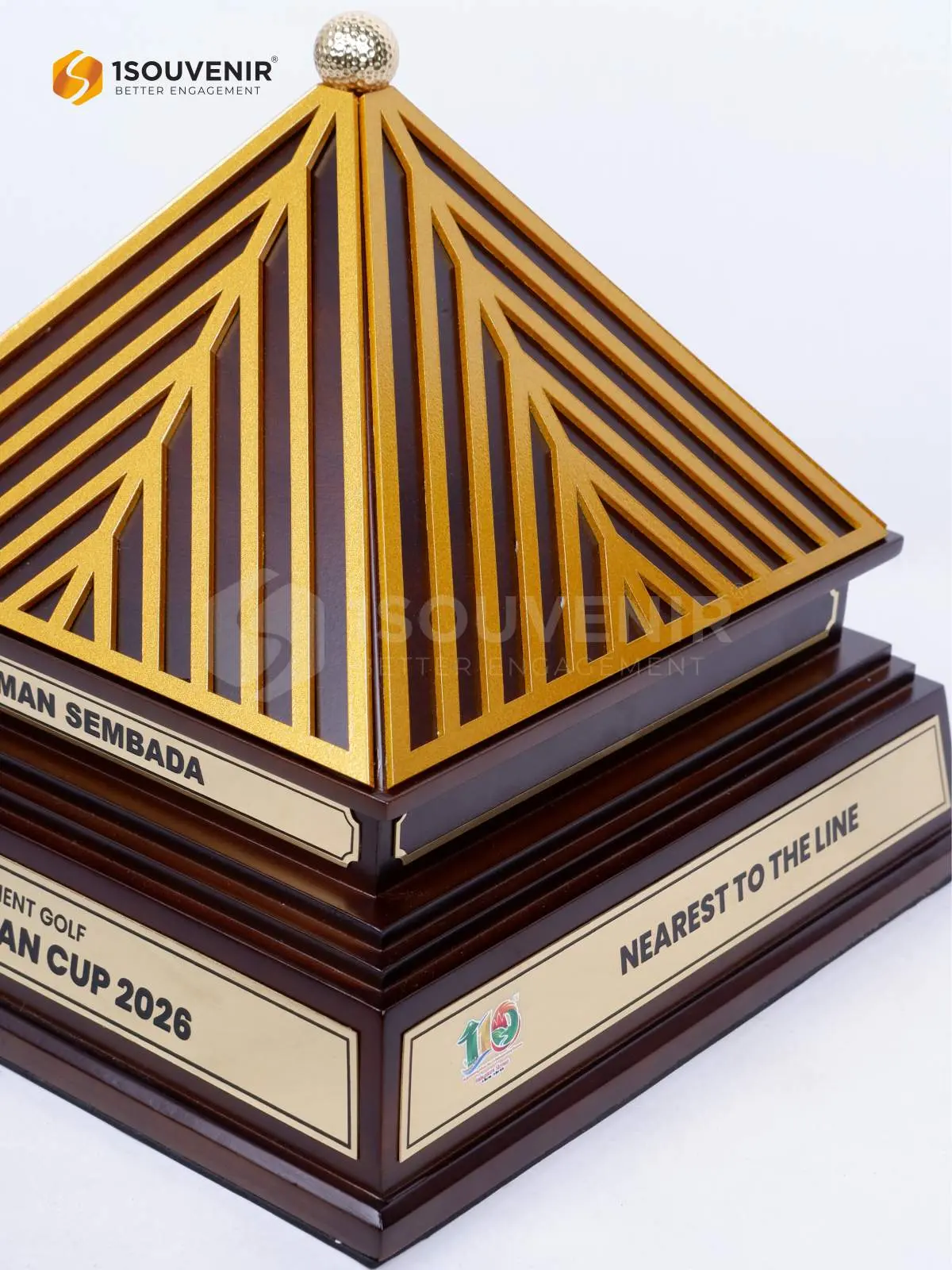 Piala Penghargaan Turnamen Golf Bupati Sleman Cup DETAIL-TG224 Piala Golf Bupati Sleman Cup