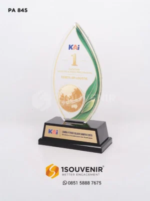 Plakat Akrilik Penghargaan Lomba Pe…