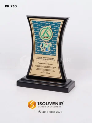 Plakat Kayu Rakernas XVII dan Temu…