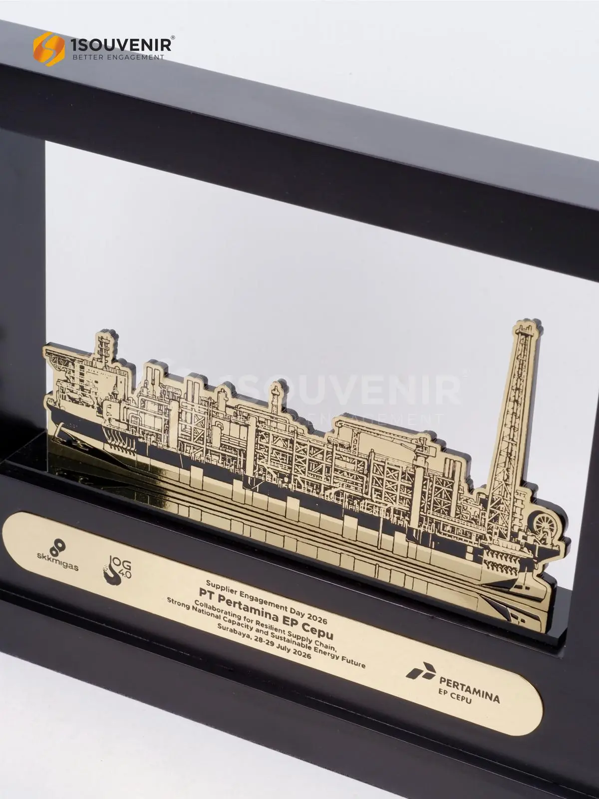 Plakat Frame Kapal Kilang Minyak Cendera Mata PT Pertamina EP Cepu DETAIL-PF337 Plakat Frame Kapal Kilang Minyak