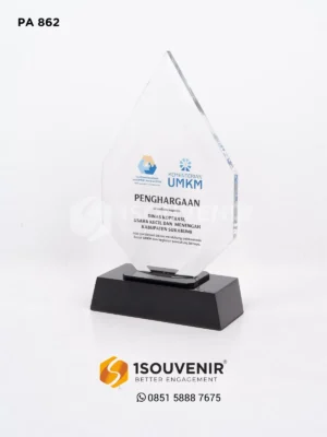 Plakat Akrilik Penghargaan Bazar UM...