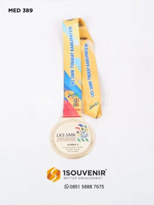 Medali Logam Juara II Teknologi Desain G...