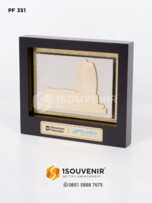 Plakat Frame Cendera Mata Tower Pelindo