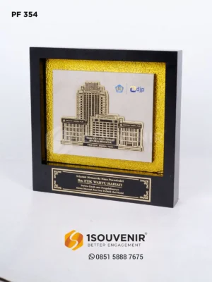 Plakat Frame Kenang-kenangan Masa Purna Tugas Direktorat Jenderal Pajak Kementerian Keuangan Republik Indonesia